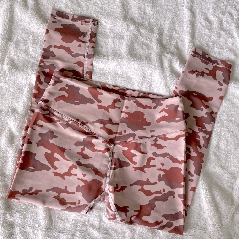 L’urv Army of Love Yoga Pants - Camo Blush